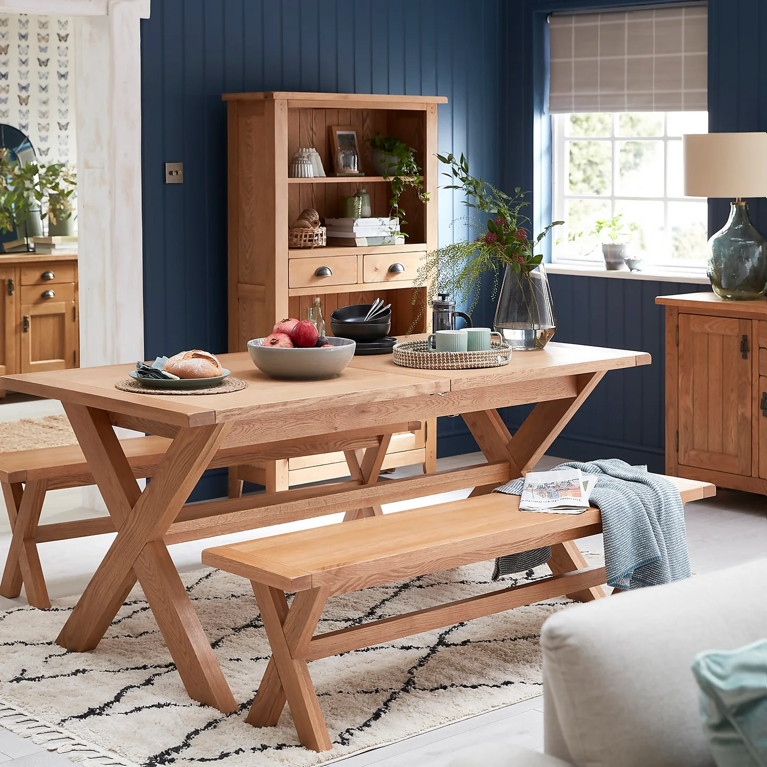 Hocombe 8-10 Seat Extending Dining Table - Oak - Image 2