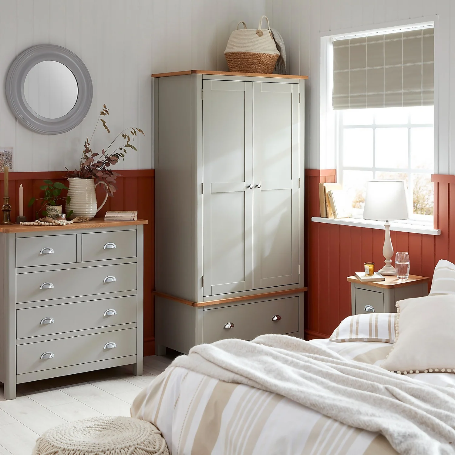 Norbury 5 Drawer Chest - Grey - Image 2