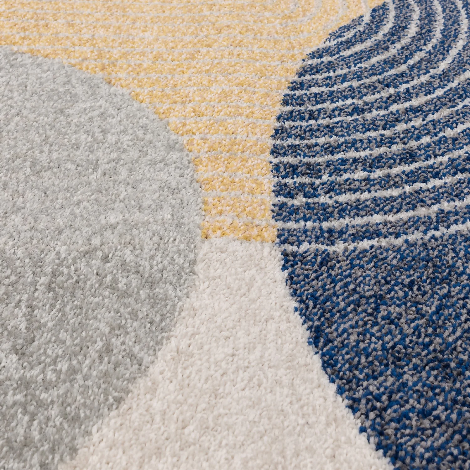 Retro Geo Rug - Multicoloured - - 120x170cm - Image 4